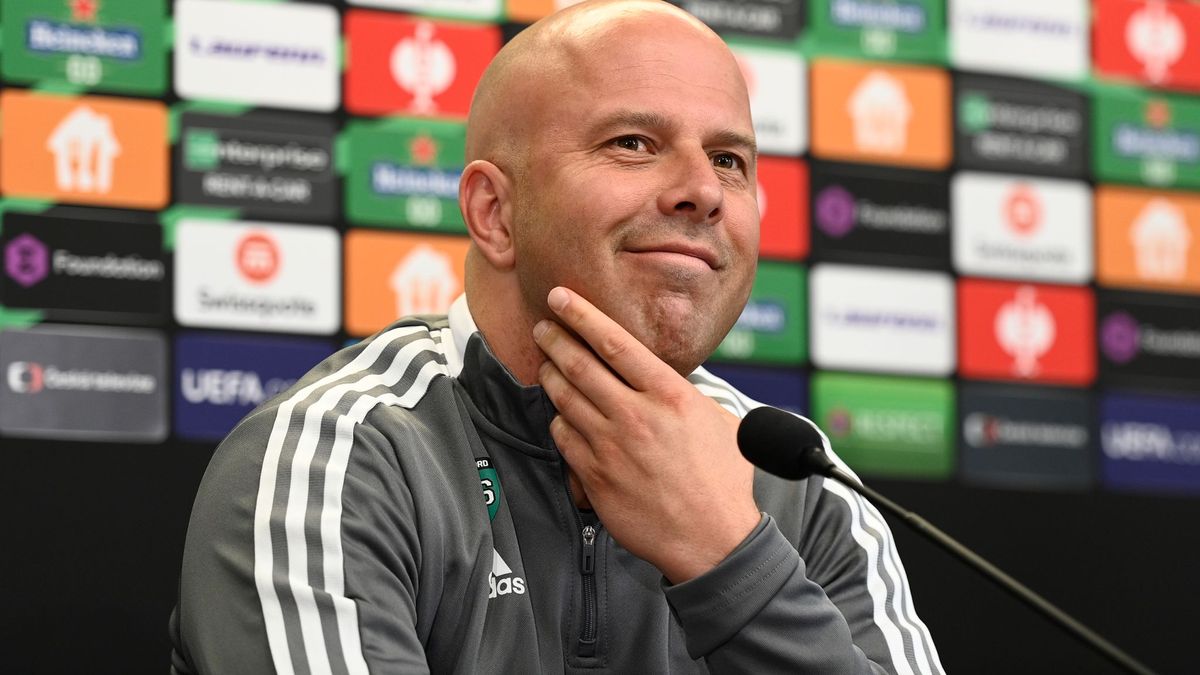 Arne Slot reconnaît son désir de succéder à Jürgen Klopp en tant que ...