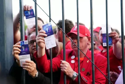 Finał Ligi Mistrzów 2022 w Paryżu: zaniedbania w zakresie bezpieczeństwa kibiców, odpowiedzialność i trwałe lekcje dla wydarzeń piłkarskich