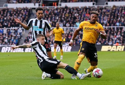 Newcastle vs Wolverhampton Football Video: 9-minuters comeback, Heroics foiled (EPL Highlights)