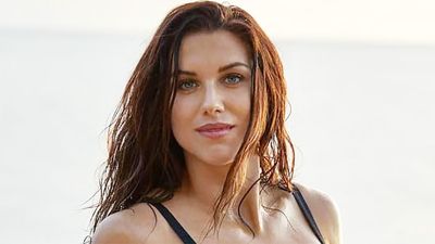 Admire the 5 Hottest Beauties Attending the World Cup: Powerful Impact from the Pitch to Social Media