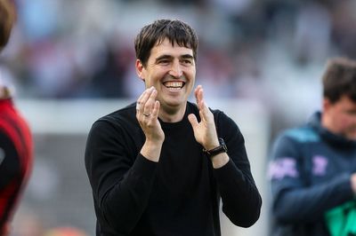 Andoni Iraola in Demand: AC Milan Lead Race for Ex-Bournemouth Manager