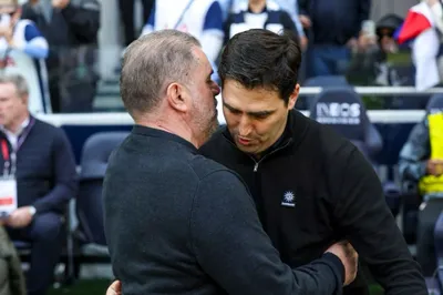 L'avenir d'Ange Postecoglou est compromis alors que Tottenham s'apprête à remplacer son meilleur remplaçant