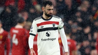Bruno Fernandes attacca i compagni di squadra del Manchester United dopo il pareggio con il Liverpool