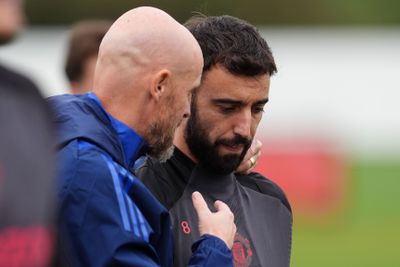 Bruno Fernandes rivela le discussioni private con Erik ten Hag dopo il licenziamento del Man Utd