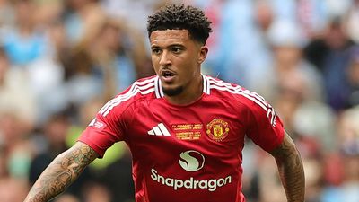 Chelsea erwägt Tausch von Jadon Sancho gegen Raheem Sterling mit Manchester United