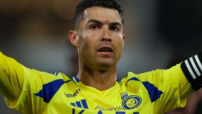 Plan diety Cristiano Ronaldo i jedyne jedzenie, na którym polega, aby zachować formę w wieku 40 lat