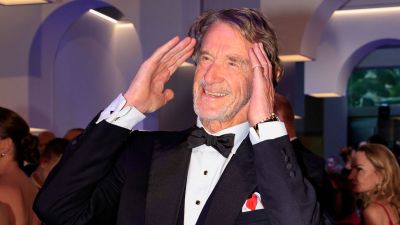 Vier Spieler von Manchester United in Gefahr, da Sir Jim Ratcliffe „Transfers ins Visier nimmt“
