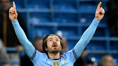 Grealish Scores As Man City Cruise Past Leicester