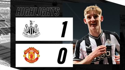 HIGHLIGHTS & GOALS Newcastle vs MU (1-0, England Premier League)