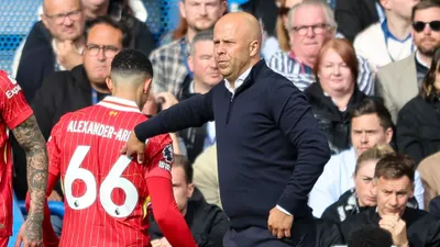 Como o Liverpool pode prosperar após a saída de Trent Alexander-Arnold: sucessão e estratégia futura