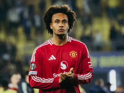 La position de Joshua Zirkzee sur le départ de Man Utd en janvier alors que le transfert de 36,5 millions de livres sterling est examiné de près