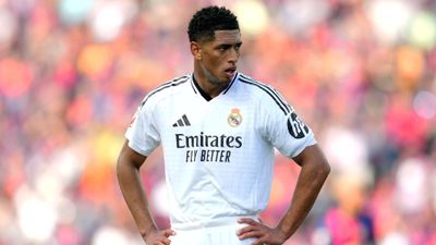 Jude Bellingham kritiikin kohteena Real Madridin El Clasicon epäonnistuttua Barcelonaa vastaan.