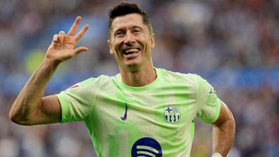 Lewandowski brille lors de la victoire du FC Barcelone face à Alavés