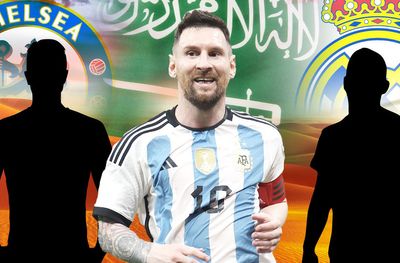 Lionel Messi och spelare som avvisar Saudiarabien