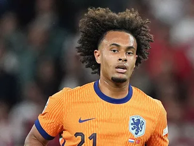 Man Utd s'approche d'un accord de 33,7 millions de livres sterling pour l'attaquant Zirkzee