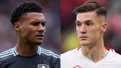 Manchester United hat Ollie Watkins und Benjamin Sesko im Blick, während die Stürmer-Mannschaft umstrukturiert wird
