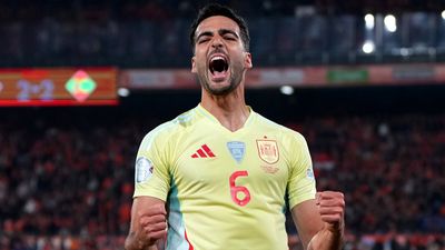 Netherlands 2-2 Spain: Merino Rescues Draw After Hato's Red Card