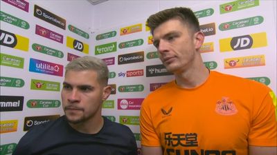 Ник Поуп назван лучшим вратарем мира своим товарищем по команде