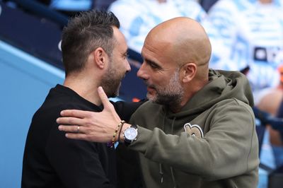 Pep Guardiola bác bỏ tin đồn về việc Roberto De Zerbi thay thế ông ở Manchester City