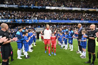 ¿Debería el Arsenal rendir homenaje al Liverpool? Tradición vs. rivalidad, explicadas