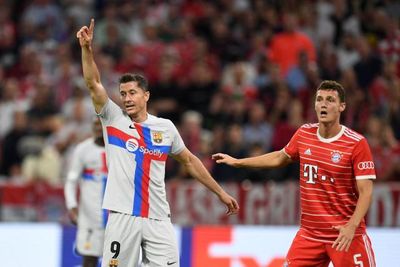 Barcelona wird von Benjamin Pavard vom FC Bayern kontaktiert