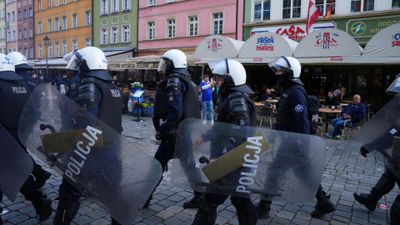 Final da Liga Conferência da UEFA em Wroclaw: como as autoridades controlaram a violência dos torcedores