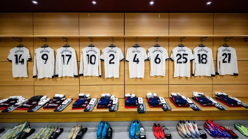 Manchester United Hit by Major Security Scare as Dressing Room Bugged, Erik ten Hag Recorded