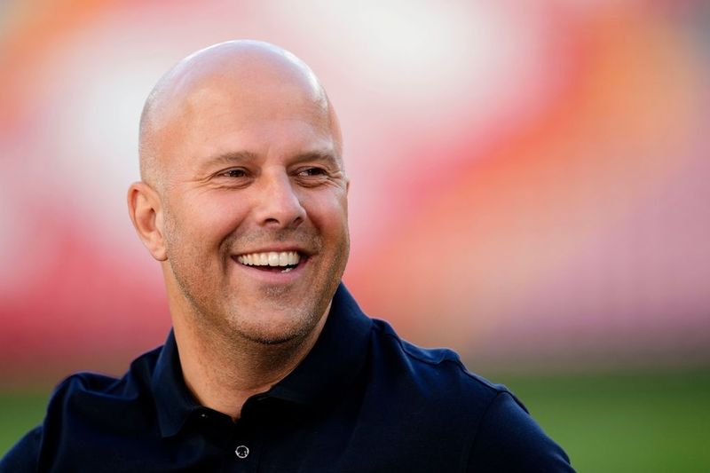Arne Slot’s Summer Transfer Plans: How Liverpool Will Build for European Glory